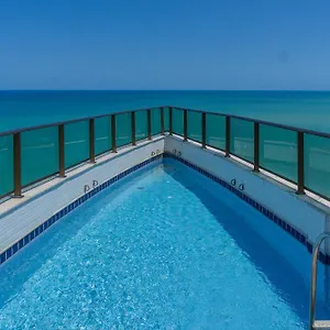 https://apto-beira-mar-boa-viagem.portodegalinhashotels.com